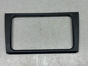 VW GOLF VI Blende Verkleidung Abdeckung Radio