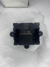 Genuine New Range Rover L405 / L494 / Disco 5 Front Door Control Unit LR106181