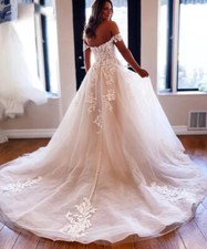 Off The Shoulder Wedding Dresses Appliques Backless Buttons Tulle Bridal Gowns