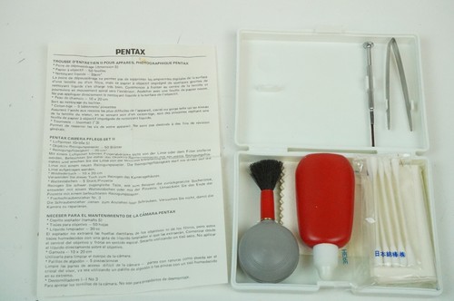 Vintage Pentax Model Camera Maintenance Kit II VGC boxed + Pentax lens tissues - Photo 2/6