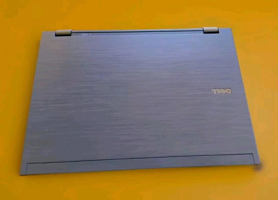 NotebooDell Latitude E6410 Ram 4GB Ssd120 I5 Retroilluminato Win7 Batt OK - Imagen 2 de 4