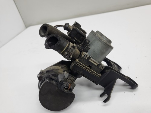 Audi A6 4F 2,0TDI  Kühlmittelventil Heizungsventil Wasserpumpe 4F1959617B   (06)