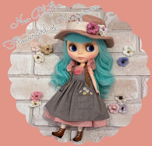 Muñeca Hasbro CWC Neo Blythe Flowergirl of Happiness - Imagen 11 de 15
