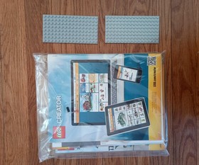 LEGO CREATOR 3 in 1 - Bike Shop & Cafe (31026) - NEW & Retired, NO BOX
