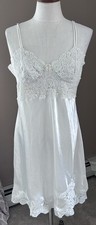 Vintage Nightgown Lingerie White Sz L Wonderland Slip