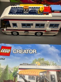 LEGO CREATOR: Vacation Getaways (31052) 99% Complete with Instructions