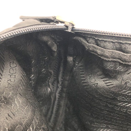 PRADA Triangular Plate Clutch Tasche Nylon Schwarz/Silber Hardware - Bild 10 von 12