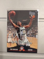 Tim Duncan 1997 Score Board ROY Candidate Rookie Card #57 . rookie card picture