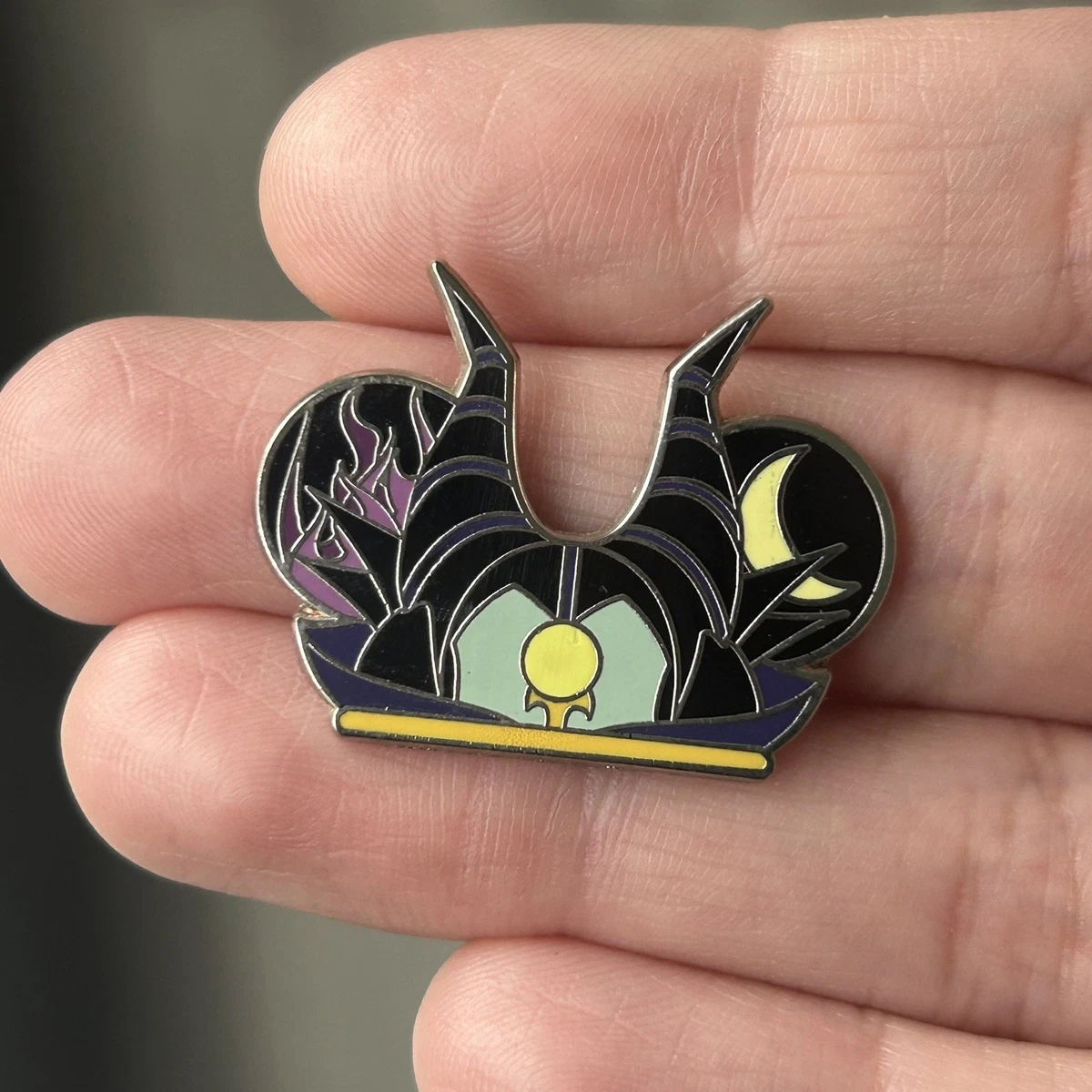 Space Mountain Disney Attraction & Ride Pins (1968-Now) for sale
