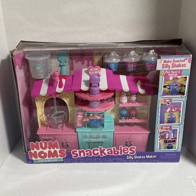 playset snackables silly shakes