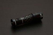 Surefire Pineapple Lego KL4 + Z68 Clicky Black Custom LED Taschenlampe 