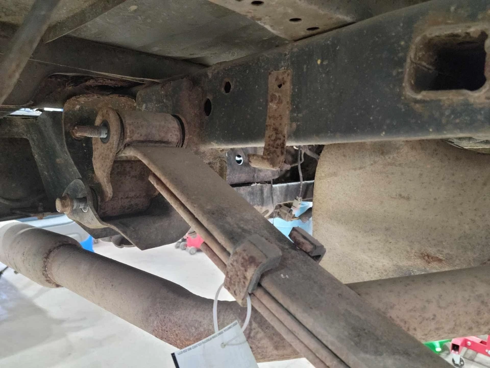 2009-2014 Ford F-150 Rear Leaf Spring Assembly Code "G" Genuine OEM DL3Z5560D - Image 2 of 4