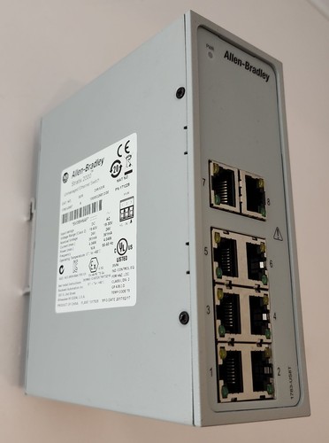 Allen Bradley 1783-US8T Unmanaged Enternet Switch Stratix 2000 - Picture 2 of 3