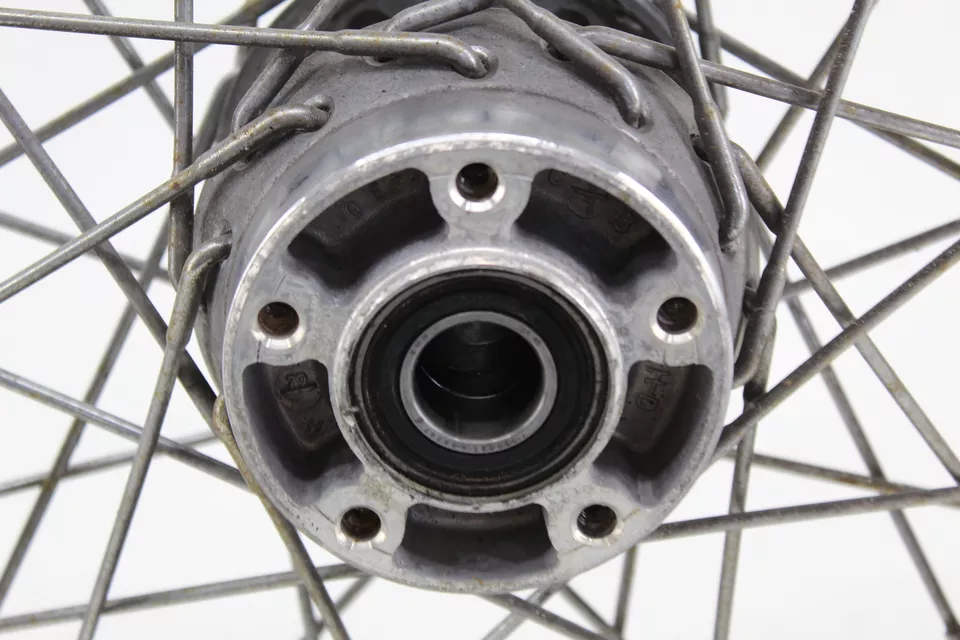 Llanta delantera 16x3 Harley Davidson Street Glide Flhx 05-11 Foto 2 de 4