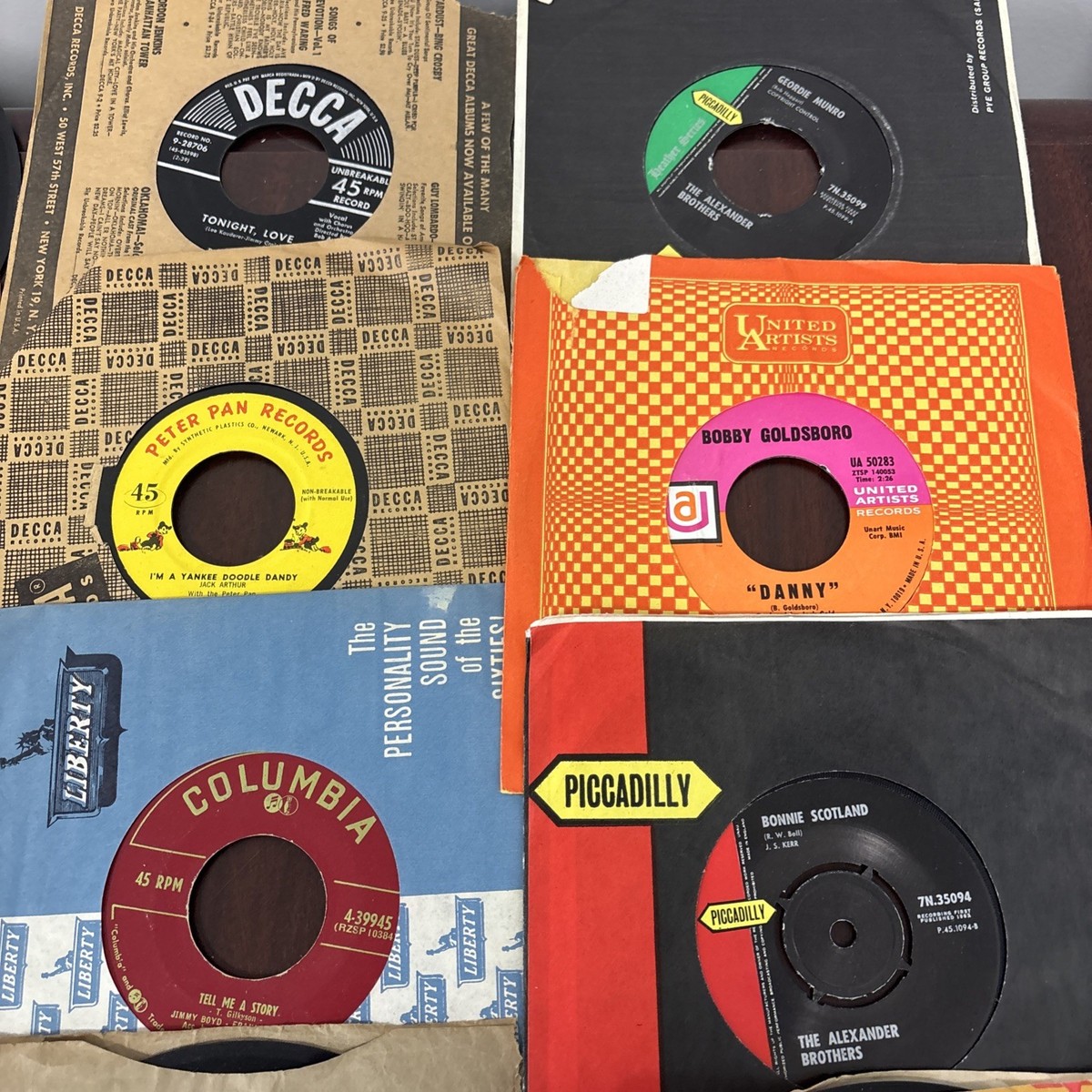 Lot Of 20 Vintage 45 RPM 7