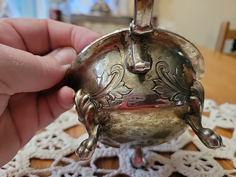 Antigo barco de molho banhado a prata final do século XVIII DSO, desgaste por dentro.  - Imagem 4 de 4