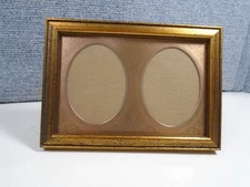 VINTAGE METAL MATTED DOUBLE PICTURE FRAME