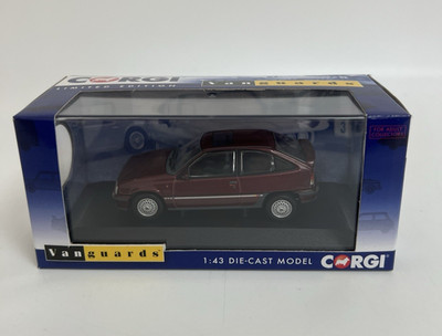 Corgi Vanguards 1:43 Vauxhall Astra GTE 16 Valve Leather Edition VA13205A