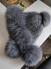 Damen Echte gestrickte Nerz Pelz Mütze mit Fuchsfell 54-58 Groß Grau.