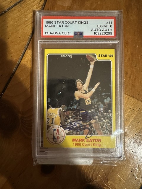 SEHR SELTEN VERSTORBEN SIGNIERT 1986 Star Court Kings Mark Eaton #11 Autogramm PSA 6