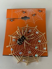 Gorgeous Halloween Spider in Web Pin-NWT