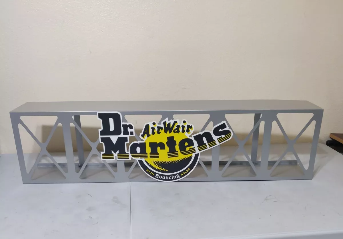 Dr airwair martens best sale store