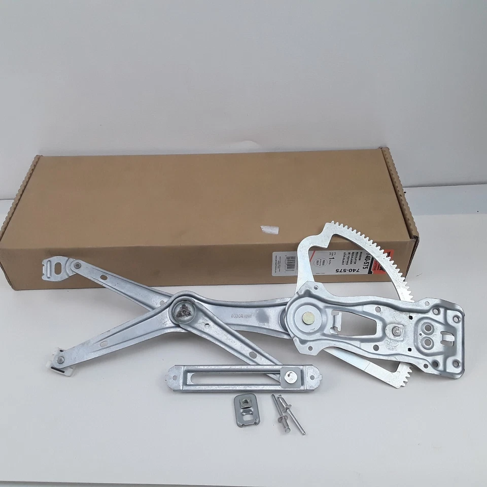 Regulador ventana delantera derecha Dorman 740-575 solo para Mercedes-Benz 1996-2002 Foto 2 de 4