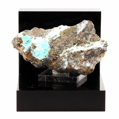 Hydrozincit + Aurichalcit + Hemimorphit. 510,9 ct. La Sanguinede, Les Maline