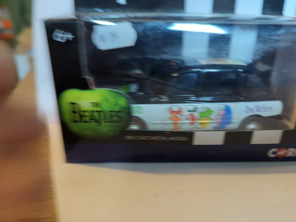 THE BEATLES LTI TX1 LONDON TAXI OB-LA-DI OB-LA-DA CORGI 1/36 NEUF BOITE - Photo 2/4