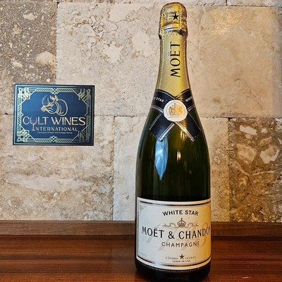 Moet & Chandon ''White Star'' Champagne [Vintage Bottling]