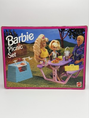 Vintage 1993 Mattel  Barbie Picnic Set 