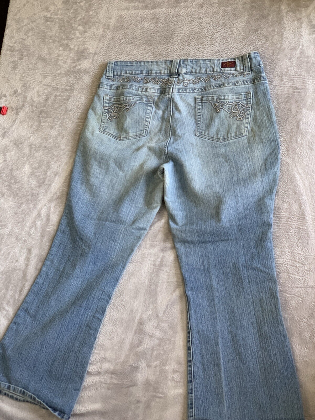 Picture 2 of 13