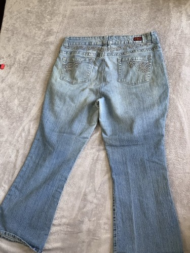 Neeso Premium Jeans W Bootcut Size 18 Embellished/ Embroidered Pockets - Picture 2 of 13