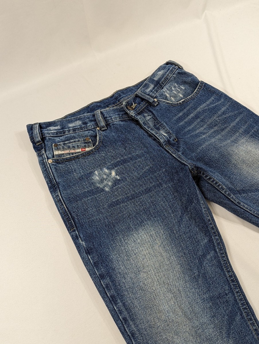 diesel Button Fly jeans rn 93243 ca 25594 32 x 26 Short