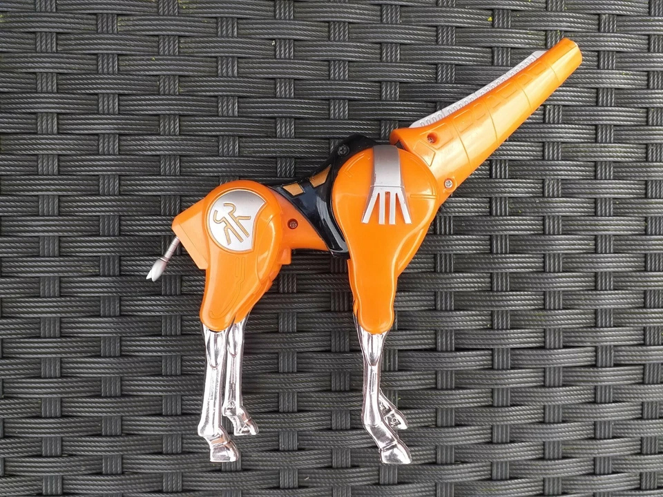 Power Rangers Wild Force Deluxe ISIS Megazord Giraffe - Image 4 of 4