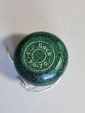 Vintage Fli-Back Yo Yo - Wooden - Green Metallic Color