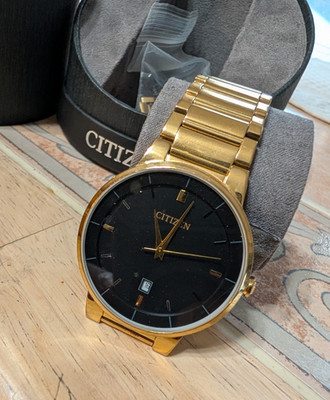 Citizen Gold Stainless Steel Quartz Wristwatch Black Dial Date Indicator w/ Box