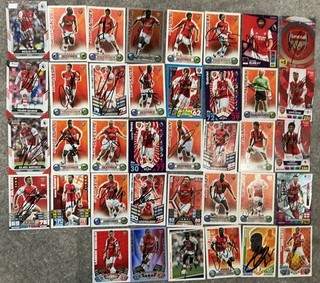 ARSENAL COLLECTION OF 38 HAND SIGNED FOOTBALL TRADING CARDS & 23 UNSIGNED