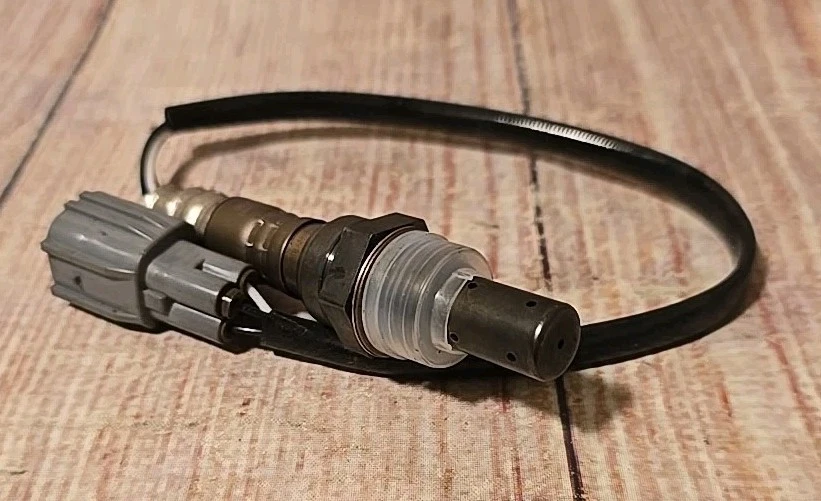 Sensor de oxígeno Maxfavor 2 piezas aguas arriba O2 para 1999 2000 2001 2002 2003 Lexus RX300 Foto 3 de 3