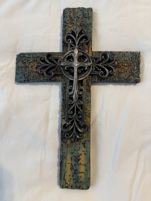Hanging Cross, 13"x9", Great Condition, no scratches or wear 