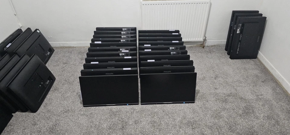 10 x Philips 25 Inch Docking Monitor, Brilliance 258B HD USB-C Speakers No Stand - Image 3 of 4