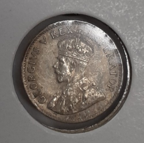 1928 South Africa 3 Pence Silver Coin George V/Protea EF w/Toning - Picture 2 of 2