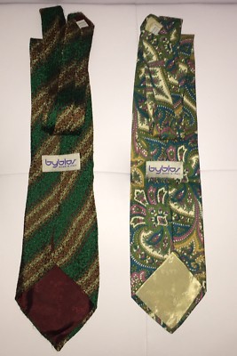 Cravate Byblos - 100% Made In Italy - Couleur Verte - Occasion Très Bon état - Lot De 2