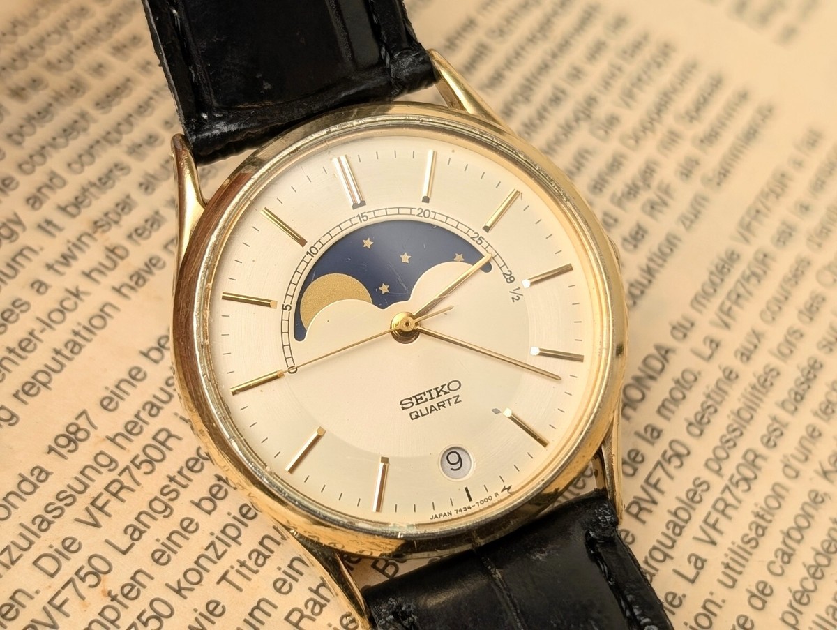 SEIKO 7434-7008 Gold Moon phase Date Quartz Men's Watch