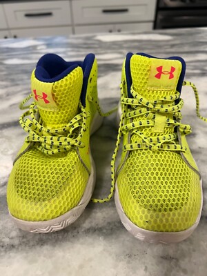 under armour kids basketball shoes size yellow pink