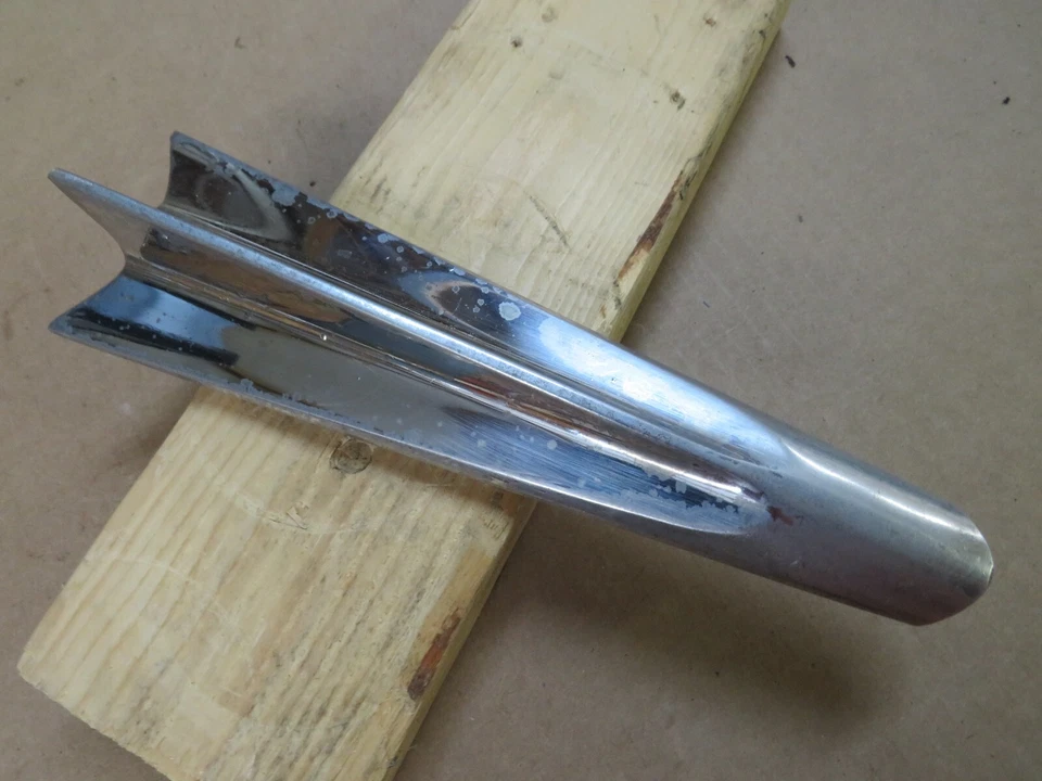 Chevrolet Impala 1959 59 guardabarros cohete ornamento P-3756817 C3 Foto 2 de 4