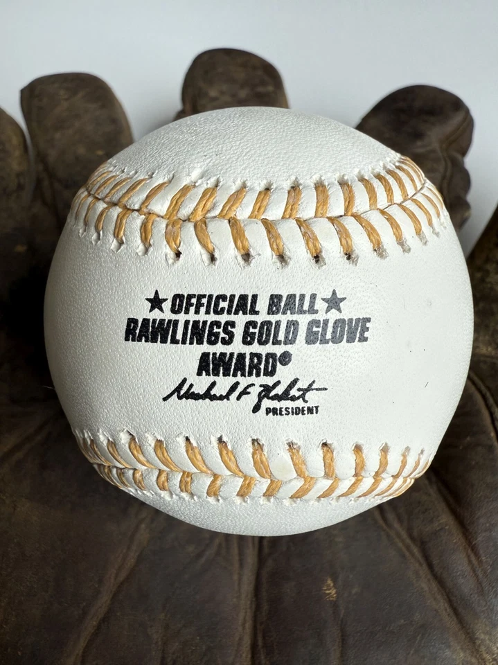 Carlos Santana Signed Autographed Official Gold Glove Baseball - Image 2 of 2