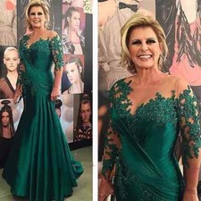 Elegant Emerald Green Mother Of The Bride Dresses Beaded Lace Appliques Pleats