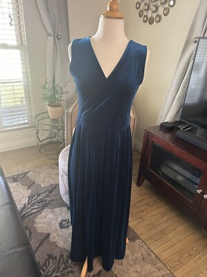 Desir Couture dark teal sleeveless front slit long velvet dress pleat no  size S? | eBay