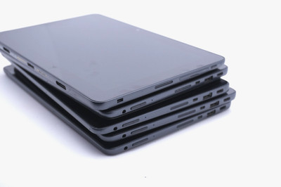 Lot Of 5 -Dell Latitude 5175 2-in-1 / 1.10GHz 128GB SSD Win 10 Charger's Inc.